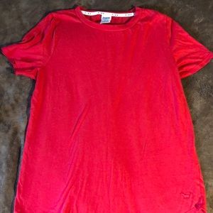 💕3 for $12💕 Pink Crewneck T-shirt in red